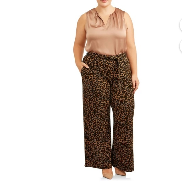 Terra & Sky Pants - Plus petite women’s leopard print WIDE leg full line stretchy knit pants 2XP